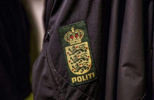 politi-uniform-aspect-ratio-1232-802
