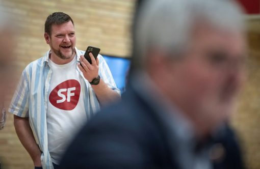 20251118-Valg-Stemning_1-1-of-5-lars-roentved-aspect-ratio-1232-802