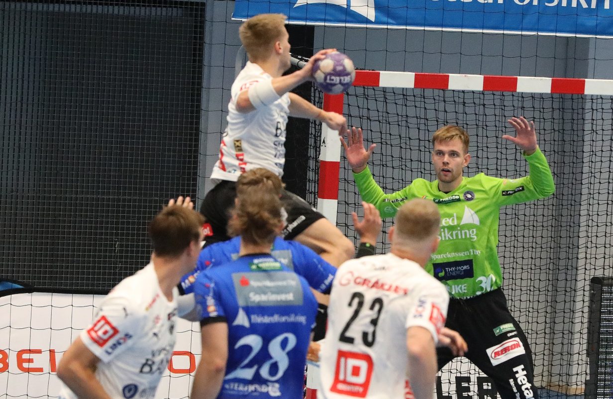 rughave-aspect-ratio-1232-802