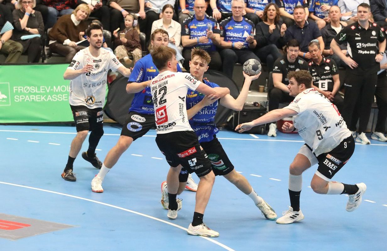 260307-mth-tth-holstebro-44-gustav-sunesen-aspect-ratio-1232-802