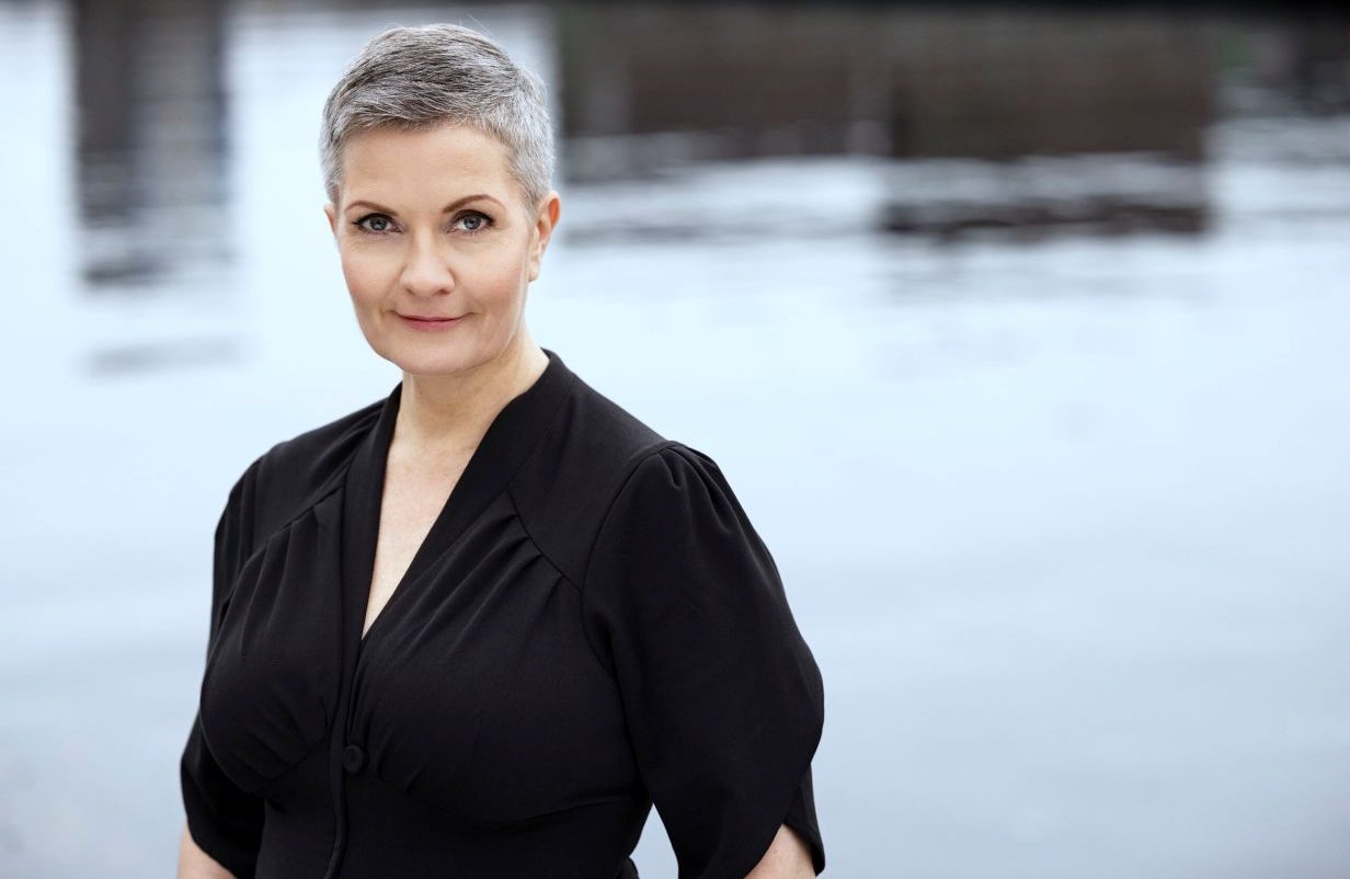 helle_mogensen_foto-nicolas-tobias-foelsgaard-aspect-ratio-1232-802