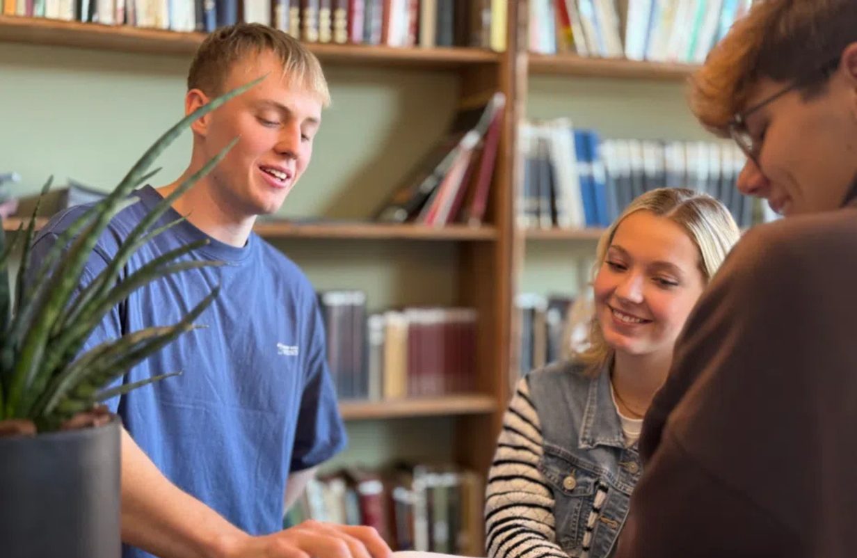 design-uden-navn213-aspect-ratio-1232-802