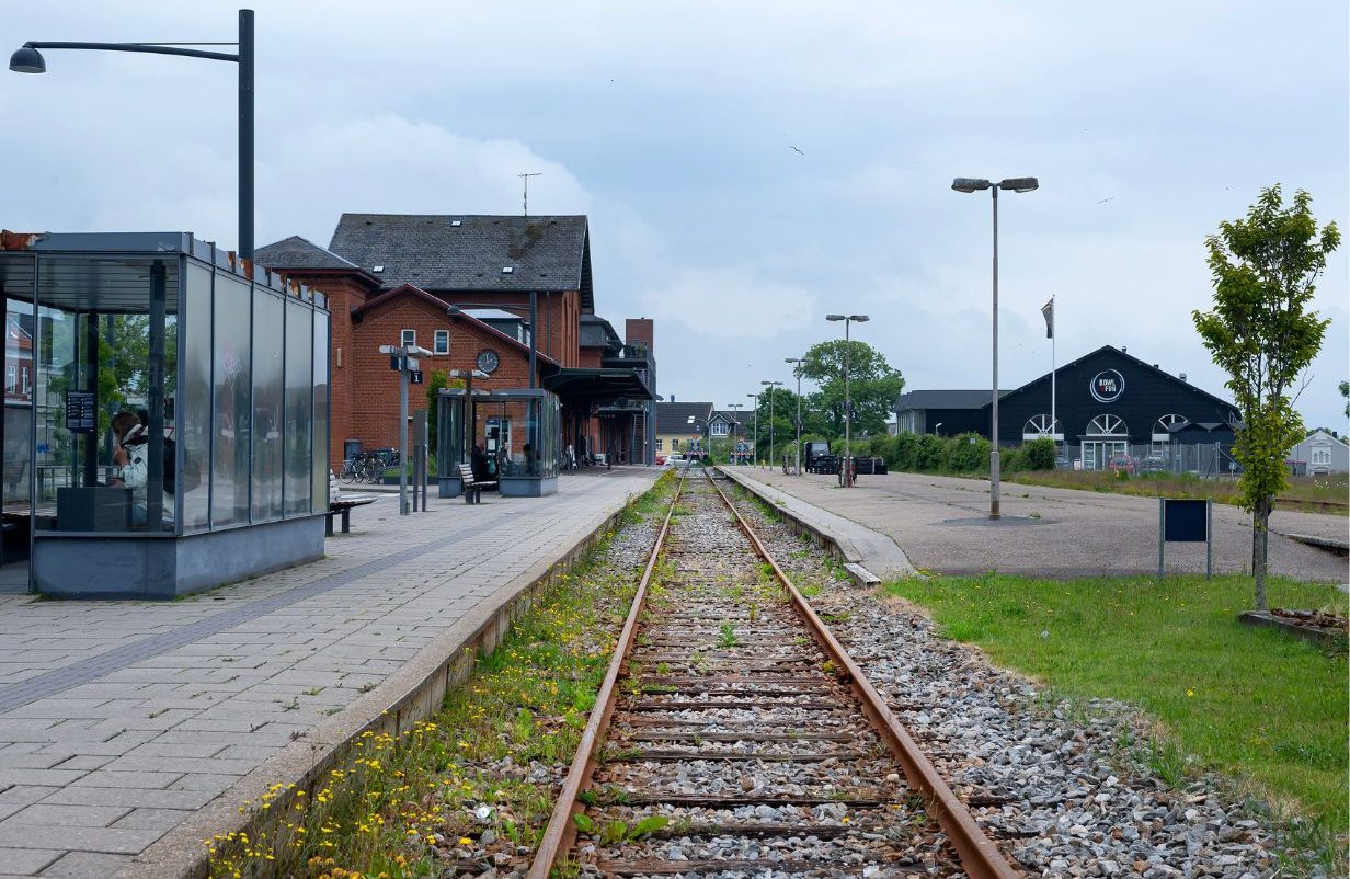 Design-uden-navn-2025-06-11T145418.406-aspect-ratio-1232-802