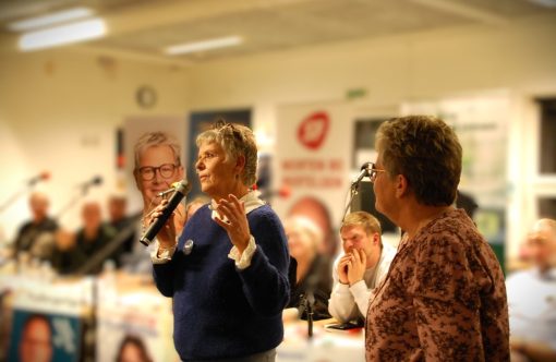 nina-og-magda-aspect-ratio-1232-802