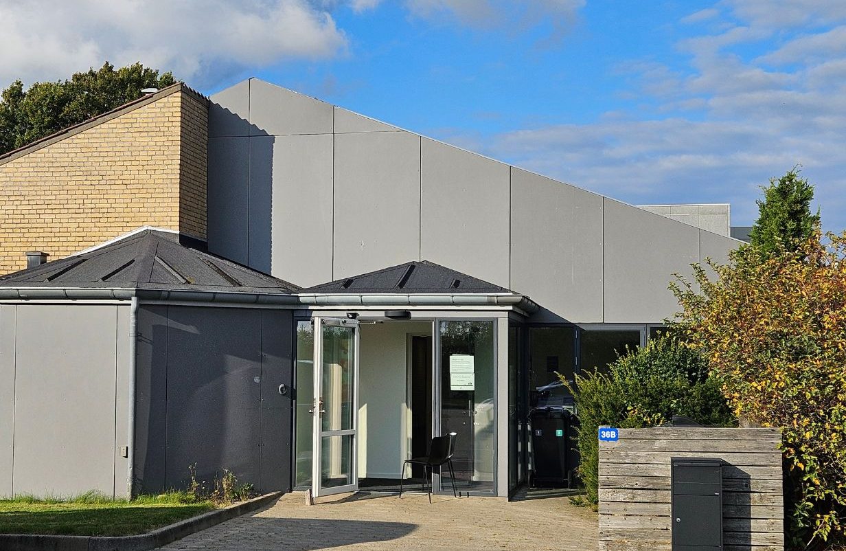 Design-uden-navn-2025-10-01T165438.451-aspect-ratio-1232-802