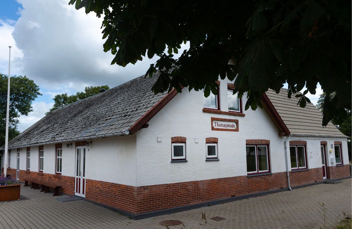 Design-uden-navn-2025-12-08T145542.798-aspect-ratio-1232-802