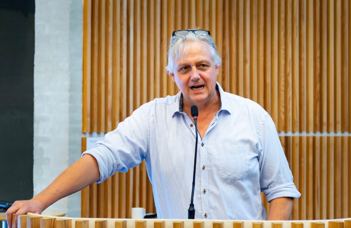 Design-uden-navn-2025-09-25T164925.937-aspect-ratio-1232-802