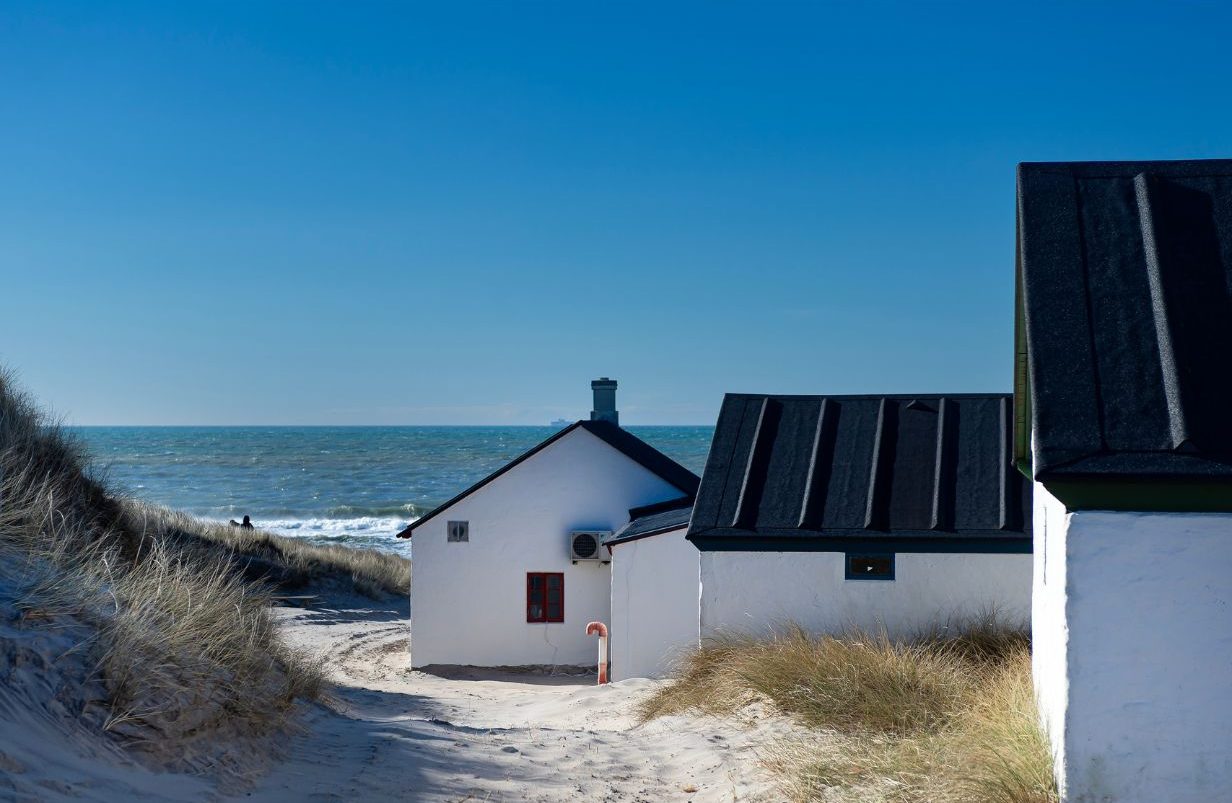 Design-uden-navn-2025-05-09T091120.952-aspect-ratio-1232-802