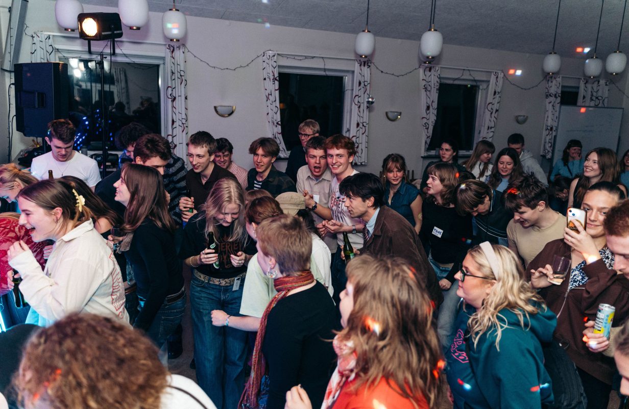 design-uden-navn82-aspect-ratio-1232-802