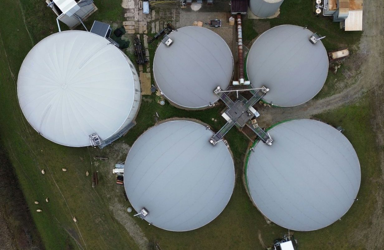 biogas-foto-julia-koblitz-unsplash-aspect-ratio-1232-802