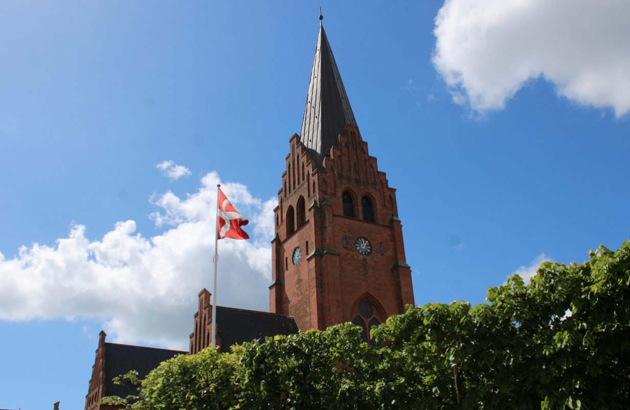 260606-nykoebing-kirke-aspect-ratio-1232-802