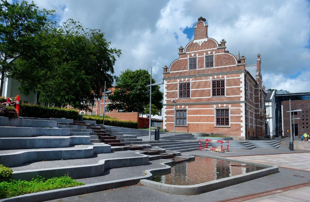 Design-uden-navn-2025-11-24T102358.813-aspect-ratio-1232-802