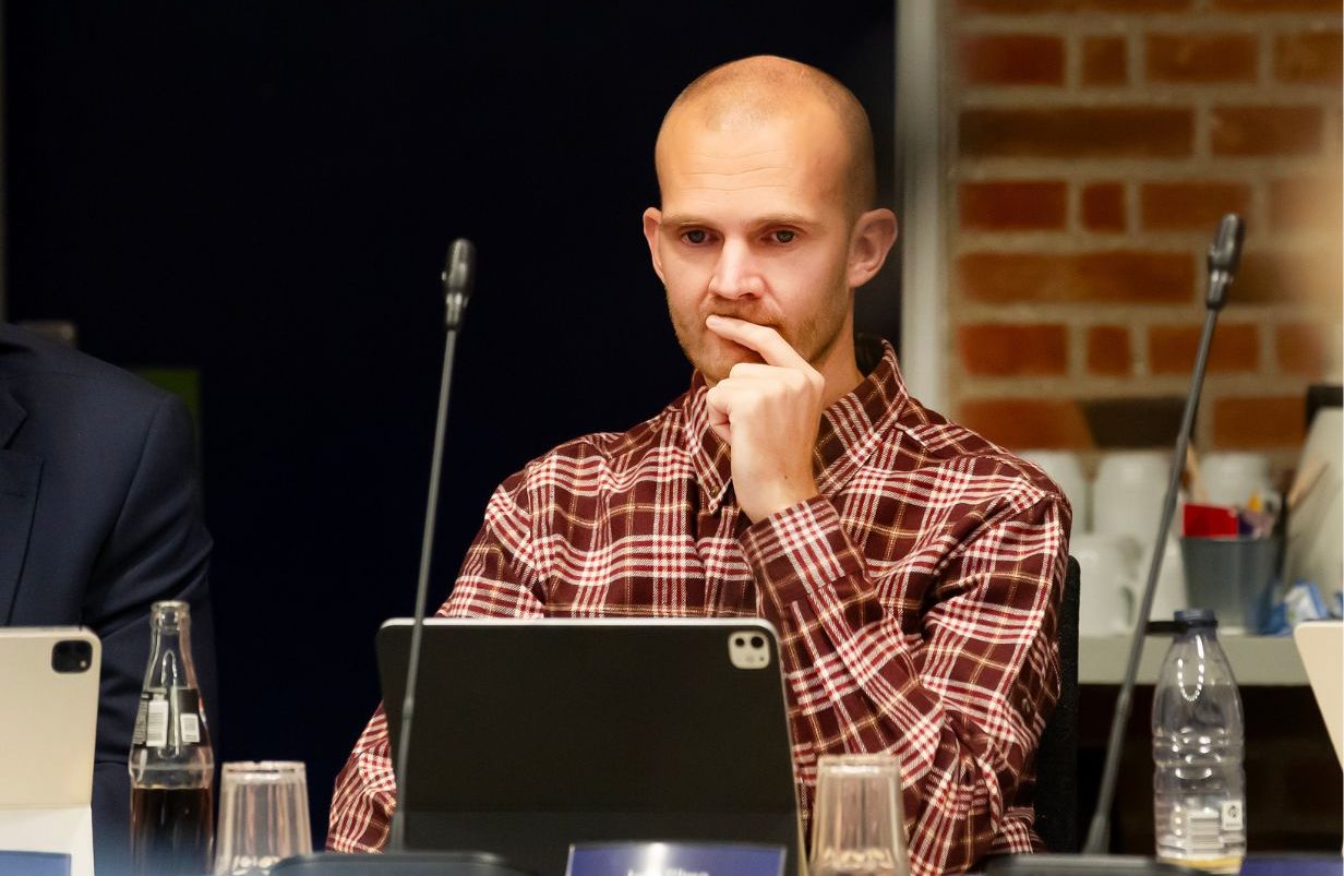 Design-uden-navn-2025-12-05T114141.956-aspect-ratio-1232-802