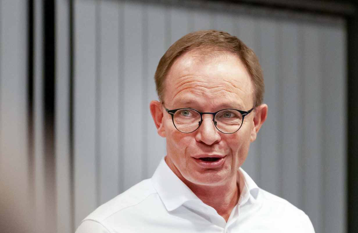 Niels-Joergen-Pedersen-kopier-aspect-ratio-1232-802